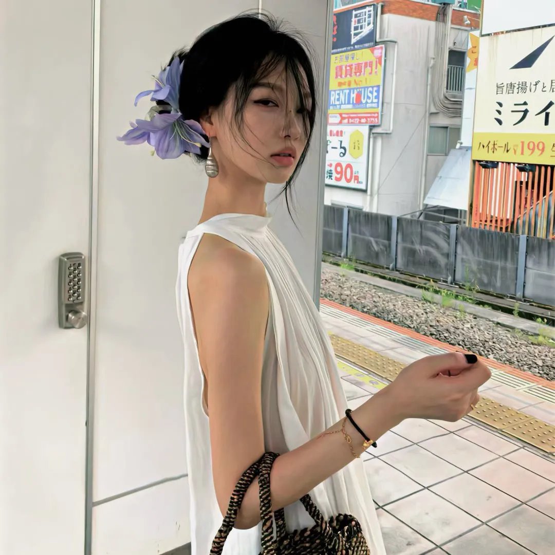 墙里的声音
